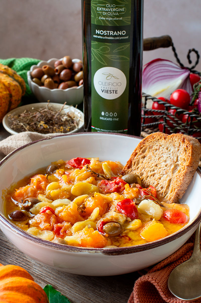 Fave e zucca con olive e finocchietto selvatico. Oleificio Fratelli Vieste