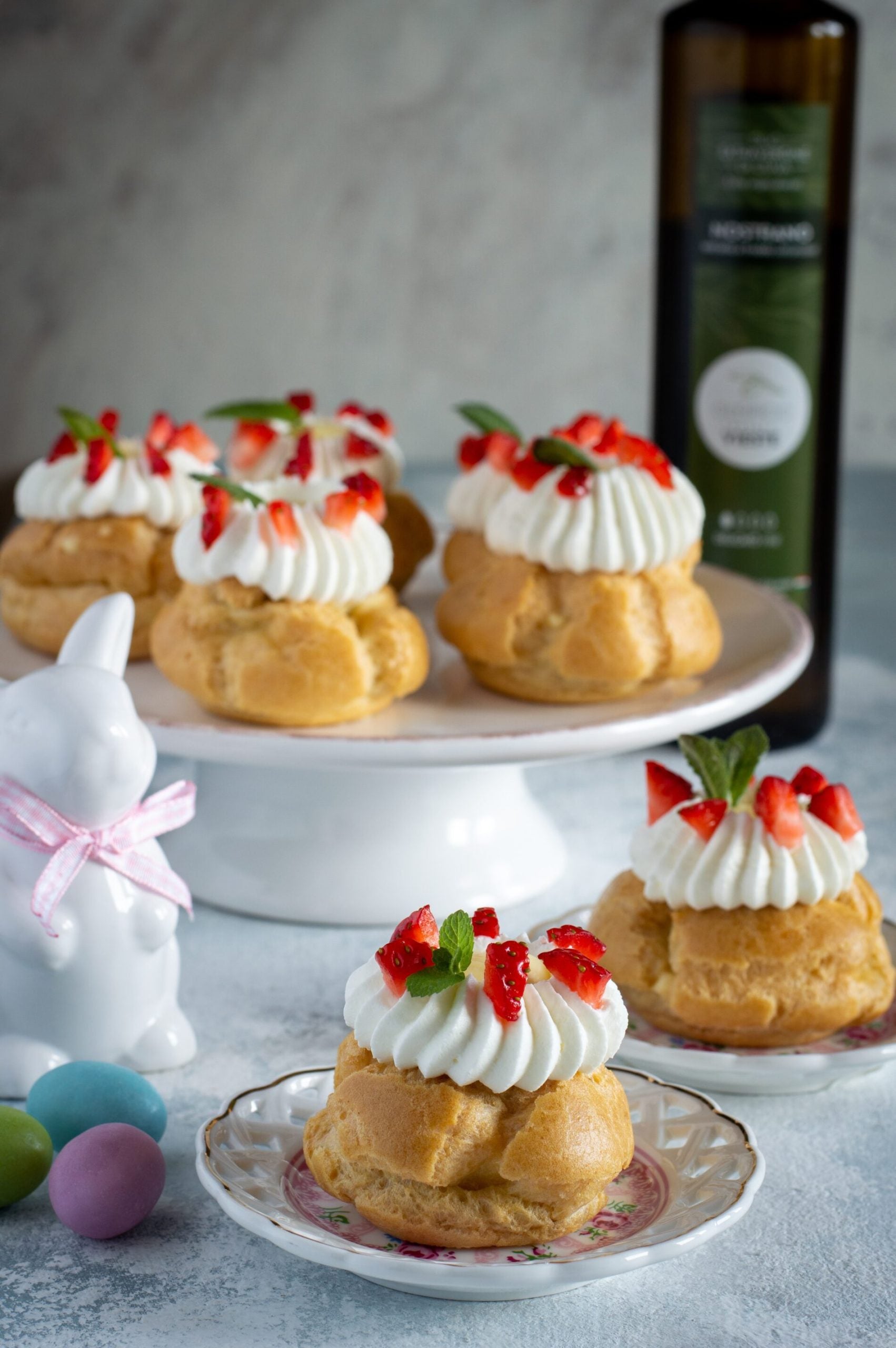 Bignè all'olio extravergine con crema al limone. Oleificio Fratelli Vieste
