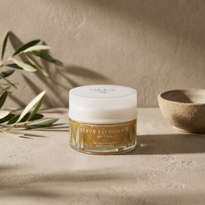 Scrub esfoliante viso Olea Cosmetic all'olio extravergine di oliva. Oleificio Fratelli Vieste