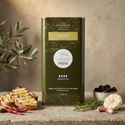 Vigoroso latta 5 L con olio extravergine in una ricetta della tradizione pugliese. Oleificio Fratelli Vieste